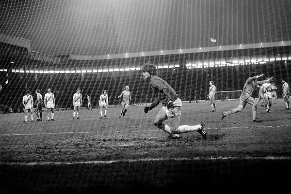 Manchester City 4 v. Crystal Palace 0. F. A Cup Football. January 1981 MF01-03-001