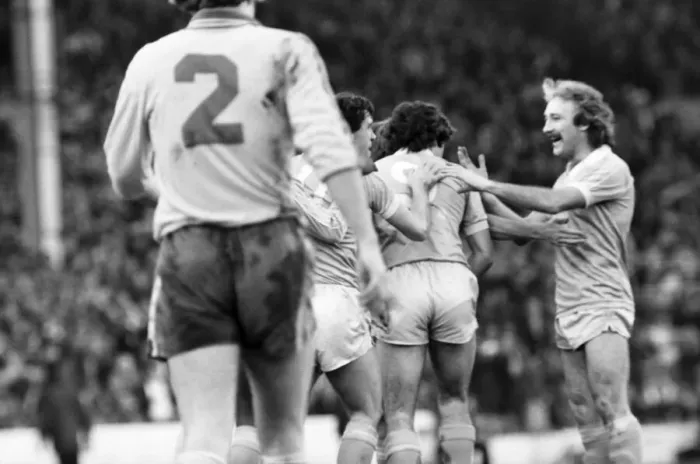 Framed Print : Manchester City 6 v. Norwich City 0. F. A Cup. January 1981 MF01-15-044
