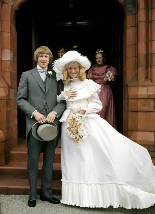 Framed Print : Manchester City footballer Colin Bell with his bride Marie Holmes after their wedding