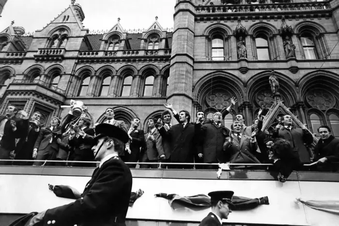 Framed Print : Manchester City home coming: Malcolm Allisson (left) leads the City team in a chant of Framed Print : Manchester City home coming: Malcolm Allisson (left) leads the City team in a chant of