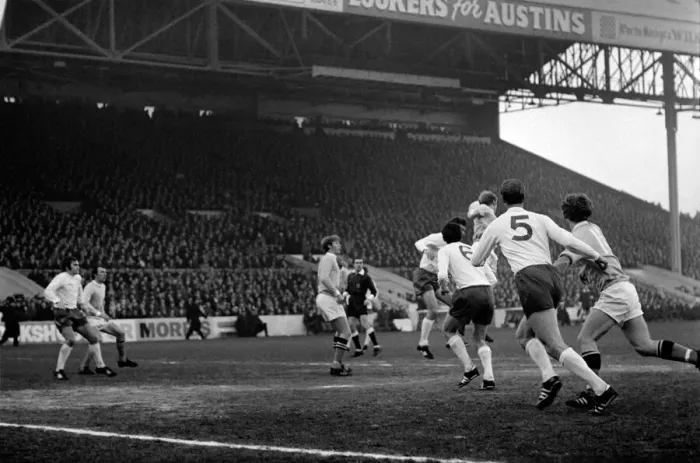 Framed Print : Manchester City v. Leeds United. Action From the match. November 1969 Z11535-014