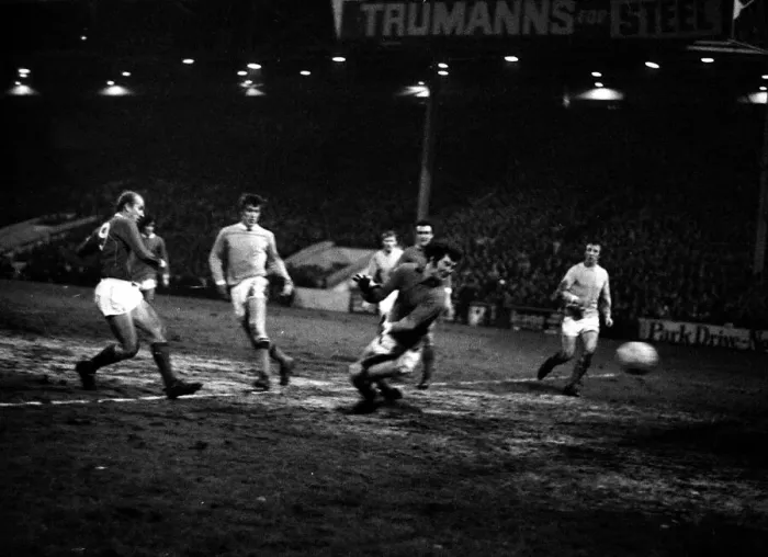 Framed Print : Manchester City v Manchester United December 1969 A©Daily Mirror