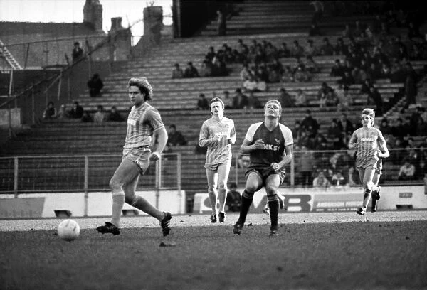 Manchester City v. Shrewsbury. March 1984 MF14-18-013 The final score was a one nil