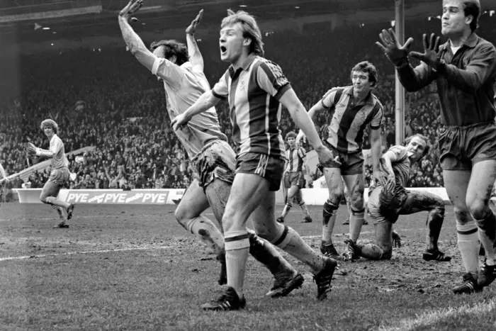 Framed Print : Manchester City v. West Bromwich Albion. March 1981 MF01-45-042