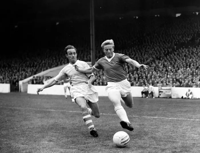 Framed Print : Manchester Citys Hannah in a race for the ball with Quixall of Manchester United Framed Print : Manchester Citys Hannah in a race for the ball with Quixall of Manchester United