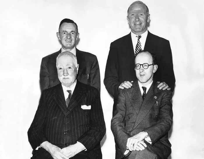 Framed Print : Manchester Directors Matt Busby with Walter Crickmer, J Gibson and G Whitaker Framed Print : Manchester Directors Matt Busby with Walter Crickmer, J Gibson and G Whitaker