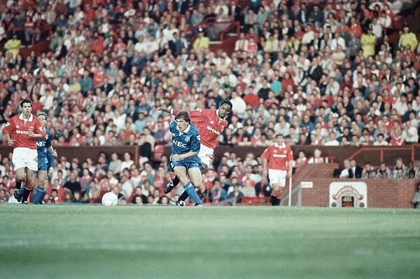 Manchester United 0 - 3 Everton, Premier League match at Old Trafford