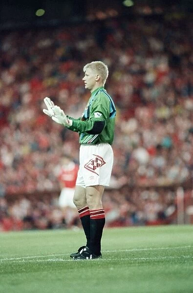 Manchester United 0 - 3 Everton, Premier League match at Old Trafford. Peter Schmeichel