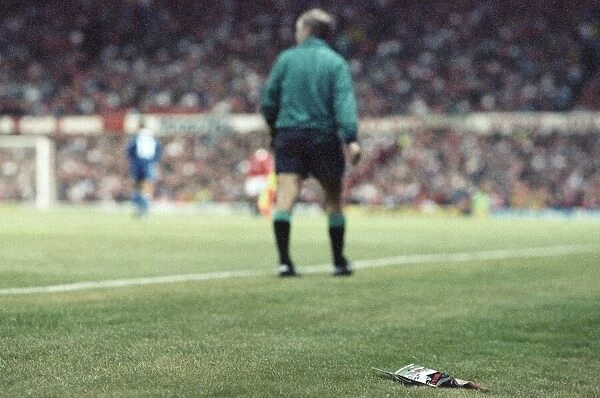 Manchester United 0 - 3 Everton, Premier League match at Old Trafford. 19th August 1992