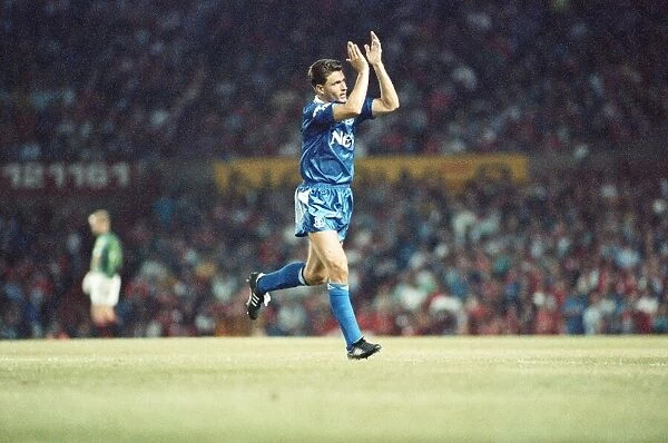 Manchester United 0 - 3 Everton, Premier League match at Old Trafford. 19th August 1992