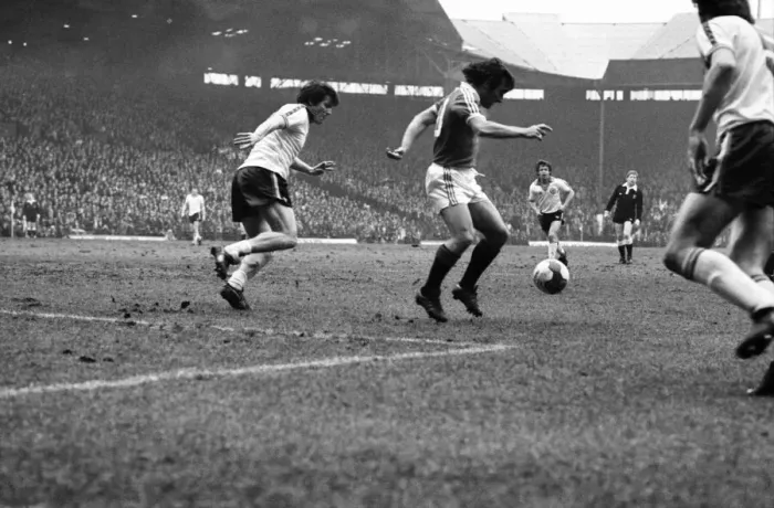 Framed Print : Manchester United 0 v. Leeds United 1. Division One Football. February 1981 MF01-37-029 Framed Print : Manchester United 0 v. Leeds United 1. Division One Football. February 1981 MF01-37-029