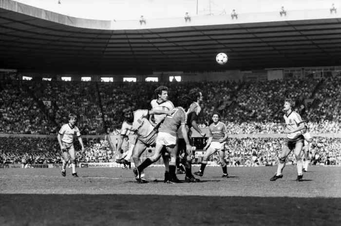 Framed Print : Manchester United 0 v. West Ham 0. April 1984 MF15-08-027