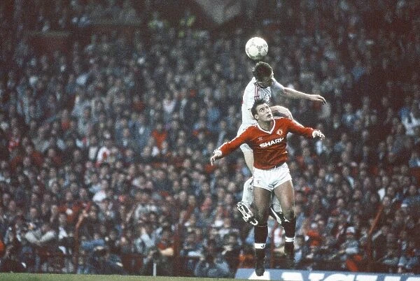 Manchester United 1-1 Liverpool, League match at Old Trafford, Sunday 15th November 1987