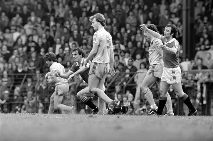 Framed Print : Manchester United 1 v. Crystal Palace 0. Division One Football. April 1981 MF02-12-013 Framed Print : Manchester United 1 v. Crystal Palace 0. Division One Football. April 1981 MF02-12-013