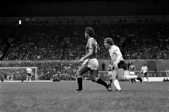 Framed Print : Manchester United 1 v. Swansea 0. Division 1 Football. September 1981 MF03-20-019