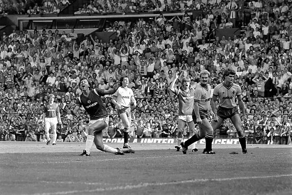 Manchester United 1 v. Watford 1. August 1984 MF17-18-027