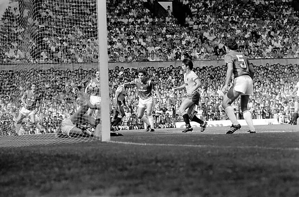 Manchester United 1 v. Watford 1. August 1984 MF17-18-011