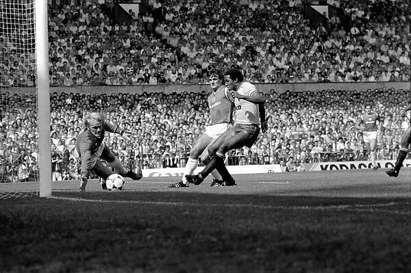 Manchester United 1 v. Watford 1. August 1984 MF17-18-008