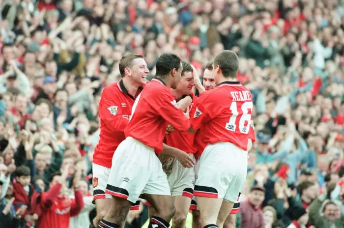 Framed Print : Manchester United 2-0 QPR, FA Cup Quarter Final match action, Old Trafford Framed Print : Manchester United 2-0 QPR, FA Cup Quarter Final match action, Old Trafford
