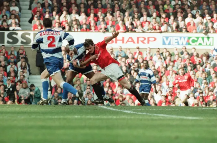Framed Print : Manchester United 2-0 QPR, FA Cup Quarter Final match action, Old Trafford Framed Print : Manchester United 2-0 QPR, FA Cup Quarter Final match action, Old Trafford