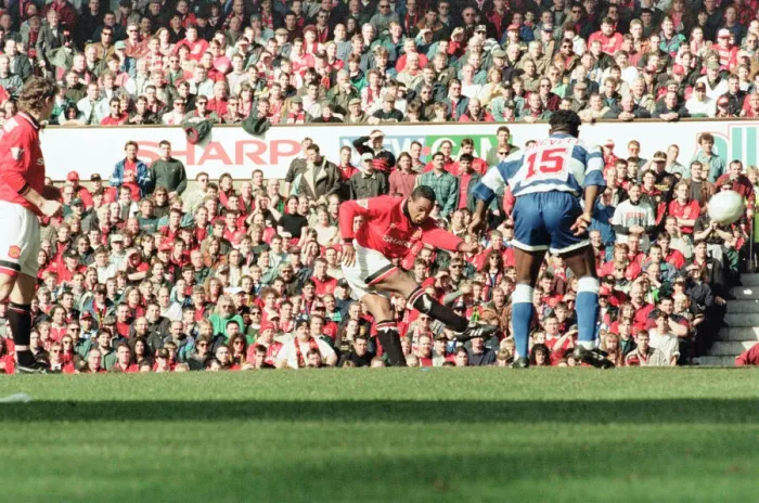 Framed Print : Manchester United 2-0 QPR, FA Cup Quarter Final match action, Old Trafford Framed Print : Manchester United 2-0 QPR, FA Cup Quarter Final match action, Old Trafford