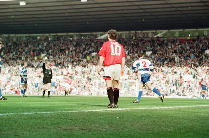 Framed Print : Manchester United 2-0 QPR, FA Cup Quarter Final match action, Old Trafford Framed Print : Manchester United 2-0 QPR, FA Cup Quarter Final match action, Old Trafford