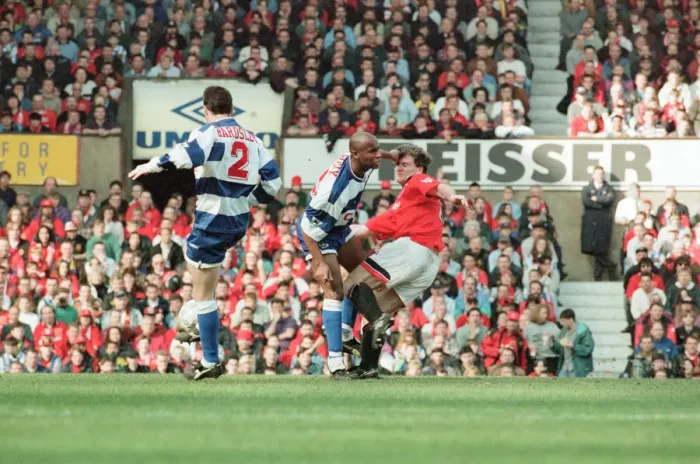 Framed Print : Manchester United 2-0 QPR, FA Cup Quarter Final match action, Old Trafford Framed Print : Manchester United 2-0 QPR, FA Cup Quarter Final match action, Old Trafford