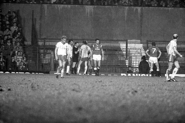 Manchester United 2 v. Norwich 0. December 1984 MF18-19-047