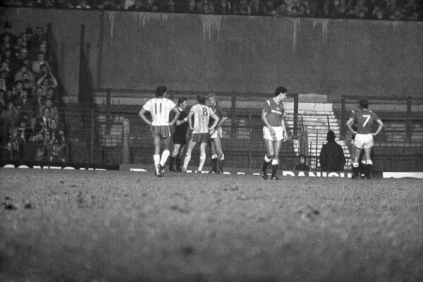 Manchester United 2 v. Norwich 0. December 1984 MF18-19-048