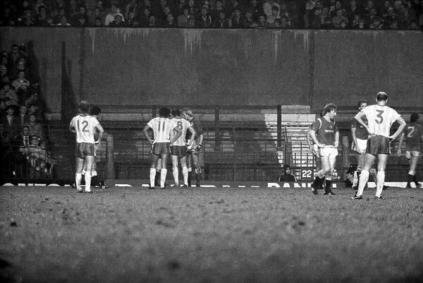 Manchester United 2 v. Norwich 0. December 1984 MF18-19-045
