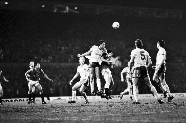 Manchester United 2 v. Norwich 0. December 1984 MF18-19-018