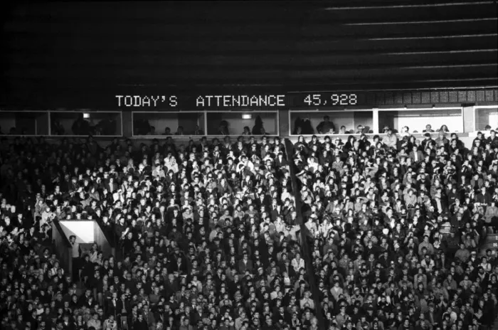 Framed Print : Manchester United 2 v. Notts. County 1. Division 1 Football. October 1981 MF04-12-089 Framed Print : Manchester United 2 v. Notts. County 1. Division 1 Football. October 1981 MF04-12-089