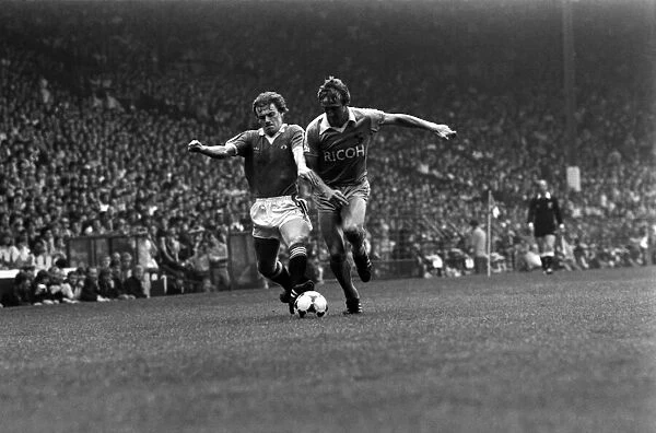 Manchester United 2 v. Stoke City 0. Division 1 Football. May 1982 MF07-02-041