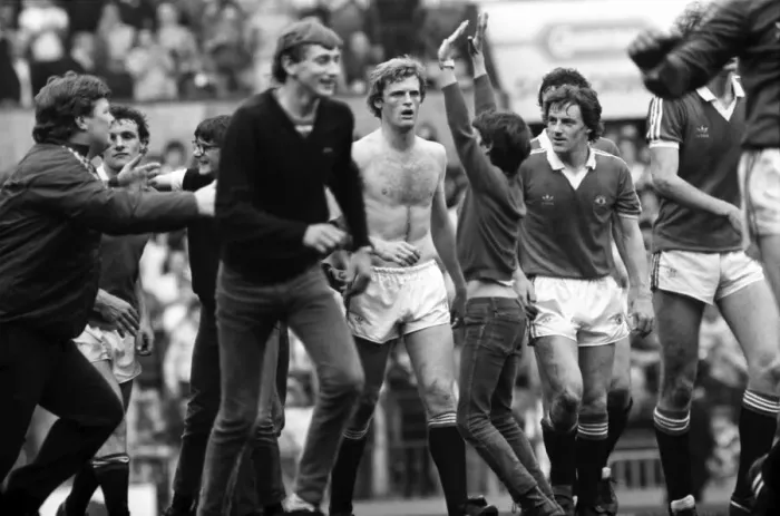 Framed Print : Manchester United 2 v. Stoke City 0. Division 1 Football. May 1982 MF07-02-058 Framed Print : Manchester United 2 v. Stoke City 0. Division 1 Football. May 1982 MF07-02-058