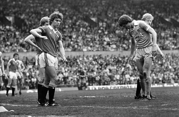 Manchester United 2 v. Stoke City 0. Division 1 Football. May 1982 MF07-02-030