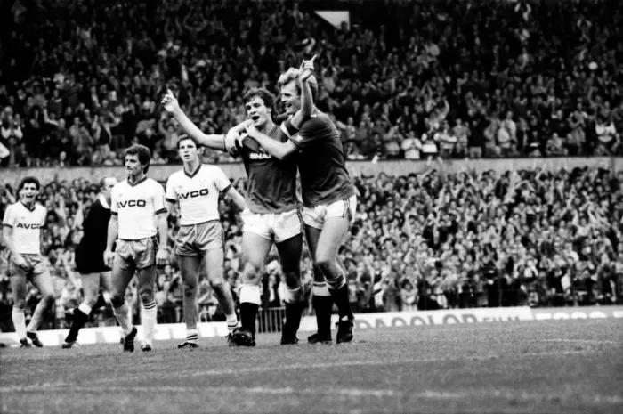 Framed Print : Manchester United 5 v. West Ham 1. October 1984 MF18-02-021 Framed Print : Manchester United 5 v. West Ham 1. October 1984 MF18-02-021