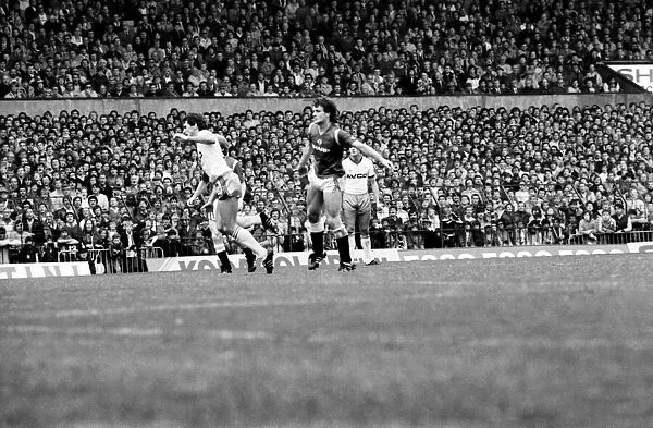 Manchester United 5 v. West Ham 1. October 1984 MF18-02-083