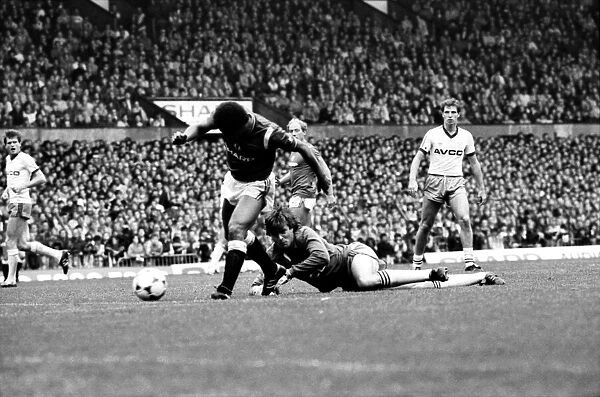 Manchester United 5 v. West Ham 1. October 1984 MF18-02-047