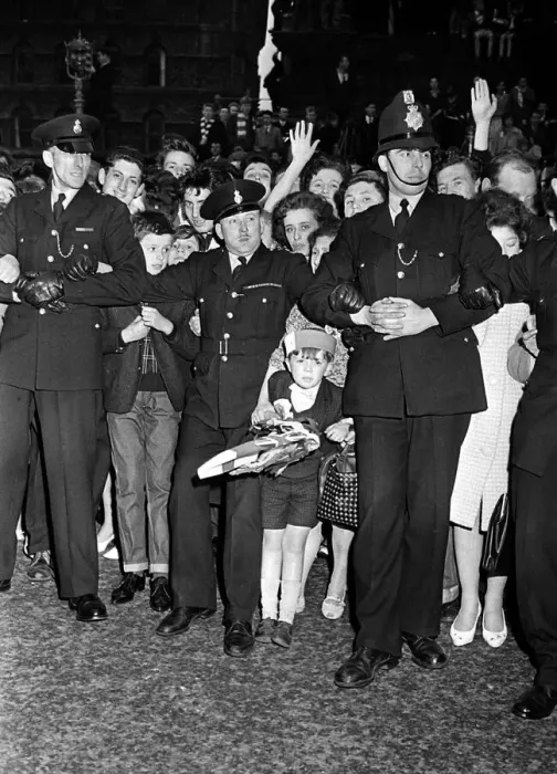 Framed Print : Manchester United fans await the team returning from Wembley with the FA Cup May