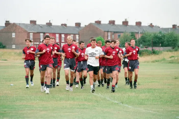 Framed Print : Manchester United in their first day of training. 13th July 1995