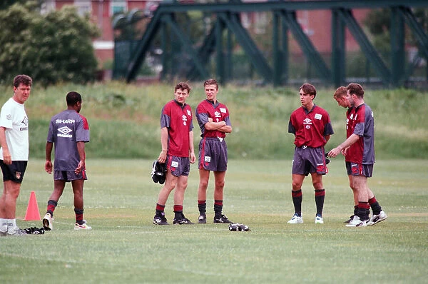 Manchester United in their first day of training. Assistant manager Brian Kidd