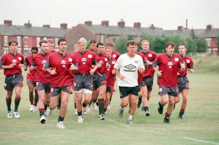 Framed Print : Manchester United in their first day of training. 13th July 1995 Framed Print : Manchester United in their first day of training. 13th July 1995