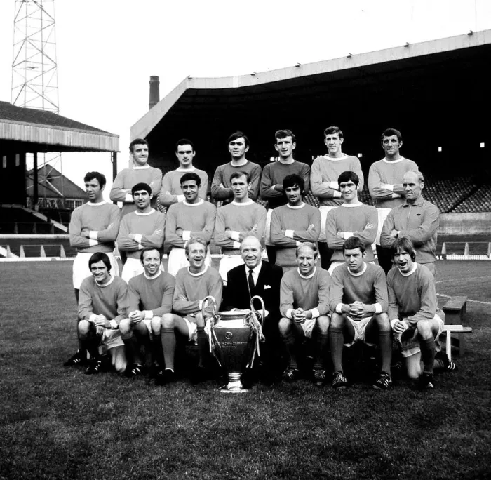 Framed Print : Manchester United football team pose for a group photo with European Cup at Old Trafford Framed Print : Manchester United football team pose for a group photo with European Cup at Old Trafford