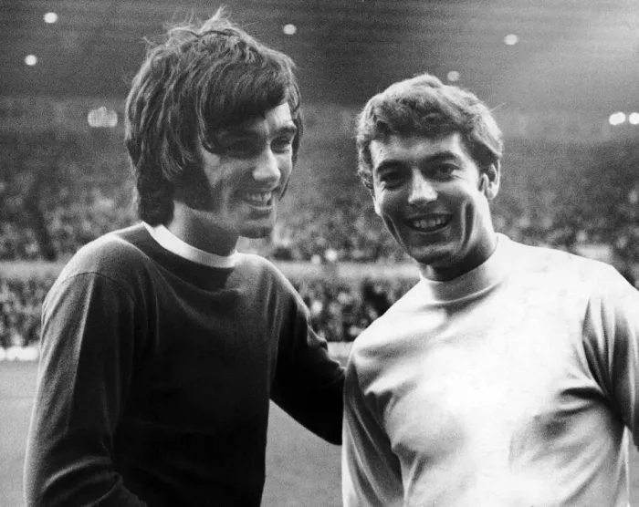Framed Print : Manchester United footballer George Best with Middlesbrough winger Eric McMordie before