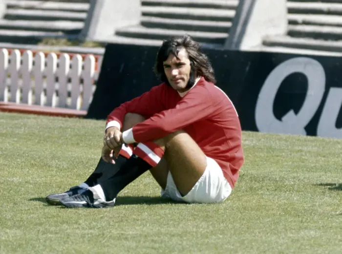 Framed Print : Manchester United footballer George Best at a training session for his club April Framed Print : Manchester United footballer George Best at a training session for his club April