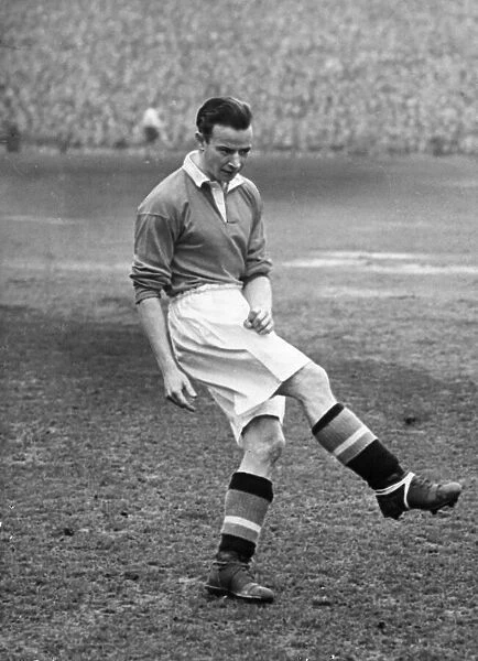 Manchester United. Johnny Berry. April 1952 12  /  04  /  1952