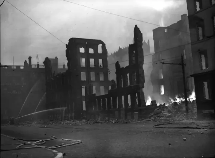 Framed Print : Manchester, United Kingdom, pictures taken during The Blitz in World War Two Framed Print : Manchester, United Kingdom, pictures taken during The Blitz in World War Two