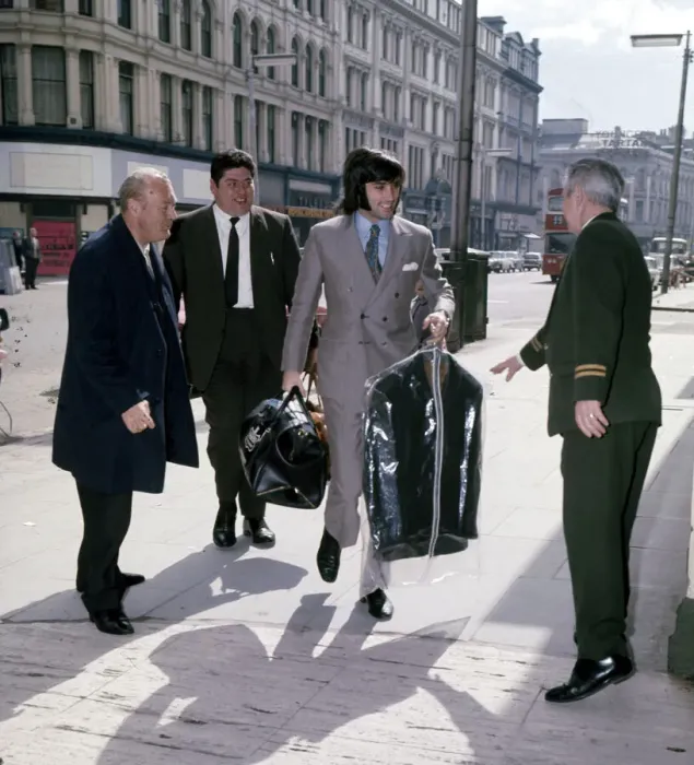 Framed Print : Manchester United and Northern Ireland footballer George Best arrives with a clean suit