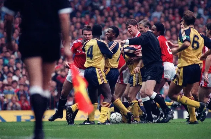 Framed Print : Manchester United players clash with Arsenal on pitch MSI Framed Print : Manchester United players clash with Arsenal on pitch MSI