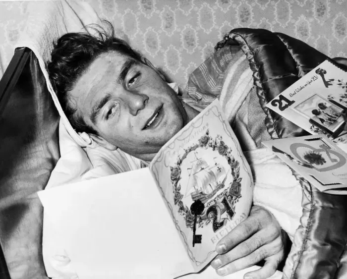 Framed Print : Manchester United star Duncan Edwards in bed with Flu on his 21st Birthday